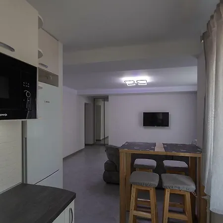 Apartment On Peremohy Ave 20 基輔 外观 照片